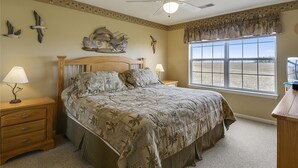 Condo, 2 Bedrooms | 2 bedrooms, individually decorated, individually furnished, bed sheets