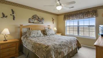 Condo, 2 Bedrooms | 2 bedrooms, individually decorated, individually furnished, bed sheets