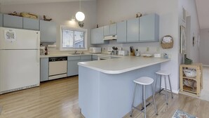 Casa, 4 habitaciones | Cocina privada