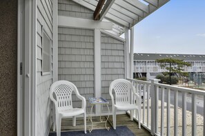 Townhome, 3 Bedrooms | Balcony