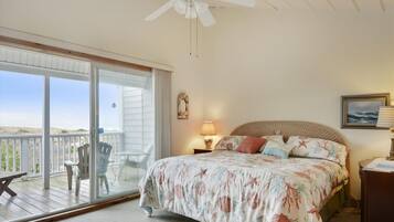 Townhome, 3 Bedrooms | 3 bedrooms, individually decorated, individually furnished, free WiFi