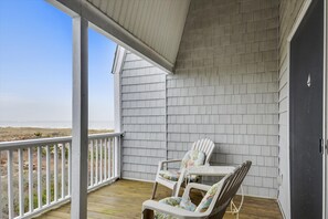 Townhome, 3 Bedrooms | Balcony