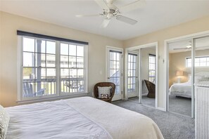 Townhome, 4 Bedrooms