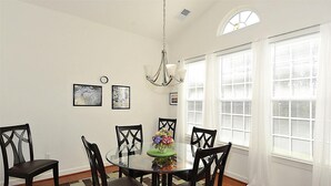 Casa, 4 habitaciones | Restauración