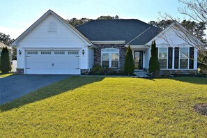 House, 4 Bedrooms | Exterior