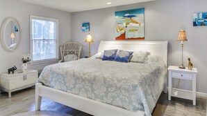 House, 3 Bedrooms | 3 bedrooms, individually decorated, individually furnished, bed sheets - Casa Damp 134 Elizabeth Way by Long & Foster (Bethany Beach)