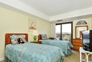 Condo, 2 Bedrooms
