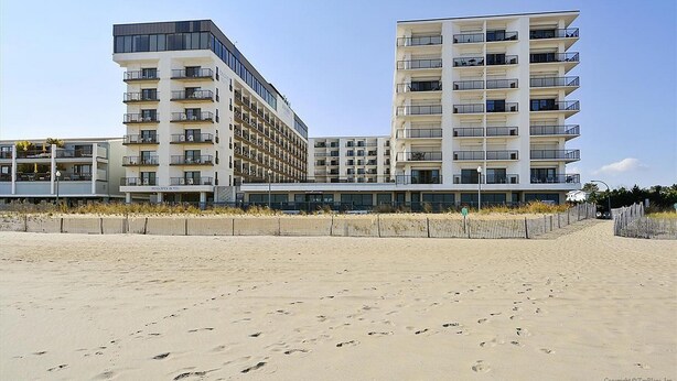 Condo, 2 phòng ngủ | Ngoại thất