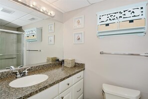 Bathroom - Henlopen Unit 203 by Long & Foster (Rehoboth Beach)