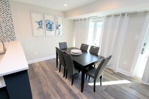 Condo, 2 Bedrooms | Private kitchen