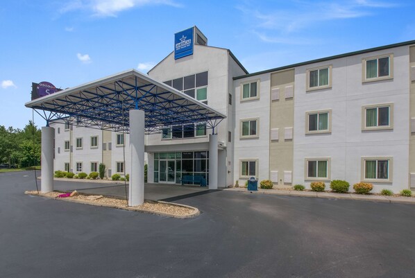 Exterior - Americas Best Value Inn - Knoxville East (Knoxville)