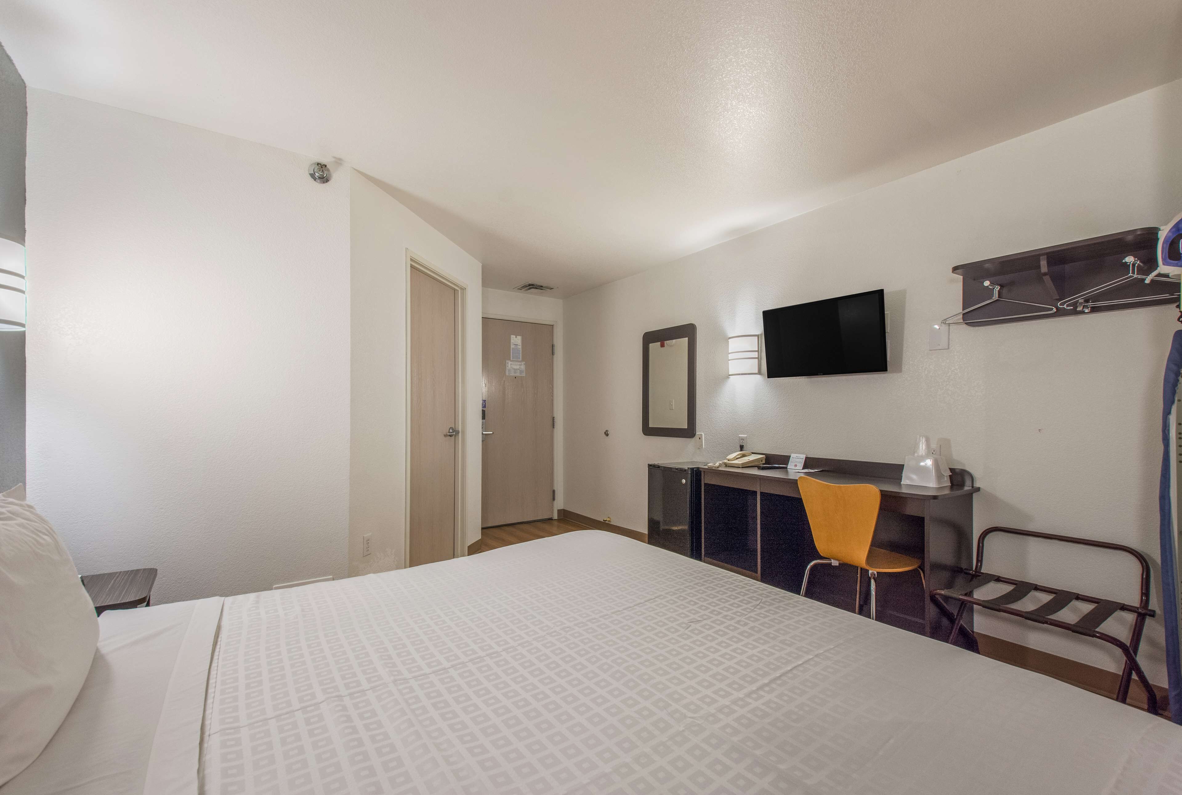 Foto - Americas Best Value Inn-Knoxville East