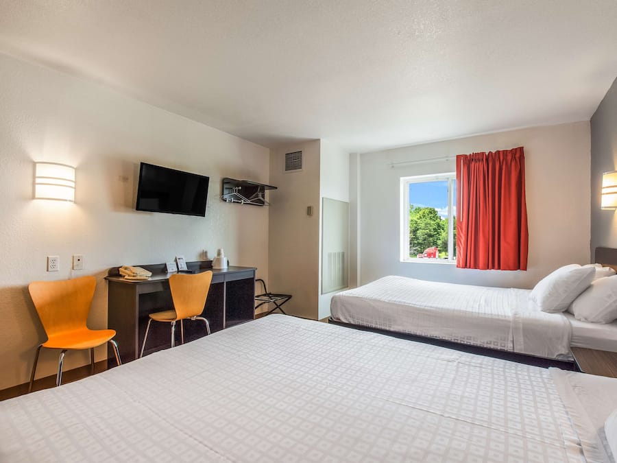 Blackout drapes, iron/ironing board, free WiFi, bed sheets