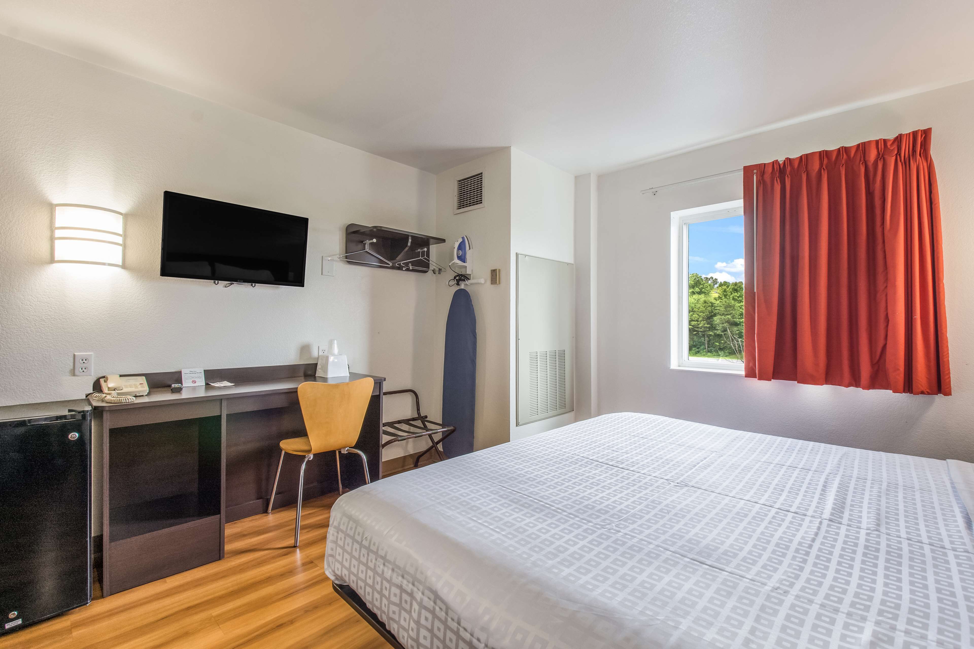 Foto - Americas Best Value Inn-Knoxville East