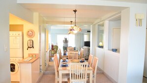 Condo, 2 chambres | Cuisine privée