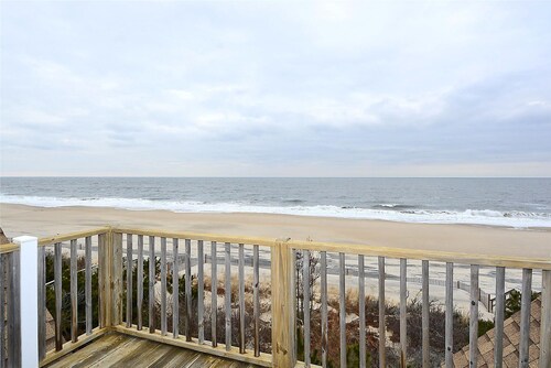 Gulls Nest 30079 Surfside 33 by Long & Foster