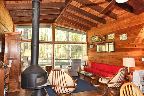 Haller 18 Bayberry Road by Long & Foster