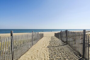 Condo, 2 Bedrooms | Beach - Henlopen Unit 513 by Long & Foster (Rehoboth Beach)