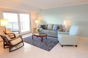 Condo, 2 habitaciones | Sala de estar