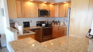 Condo, 3 habitaciones | Cocina privada