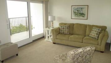 Condo, 2 habitaciones | Sala de estar