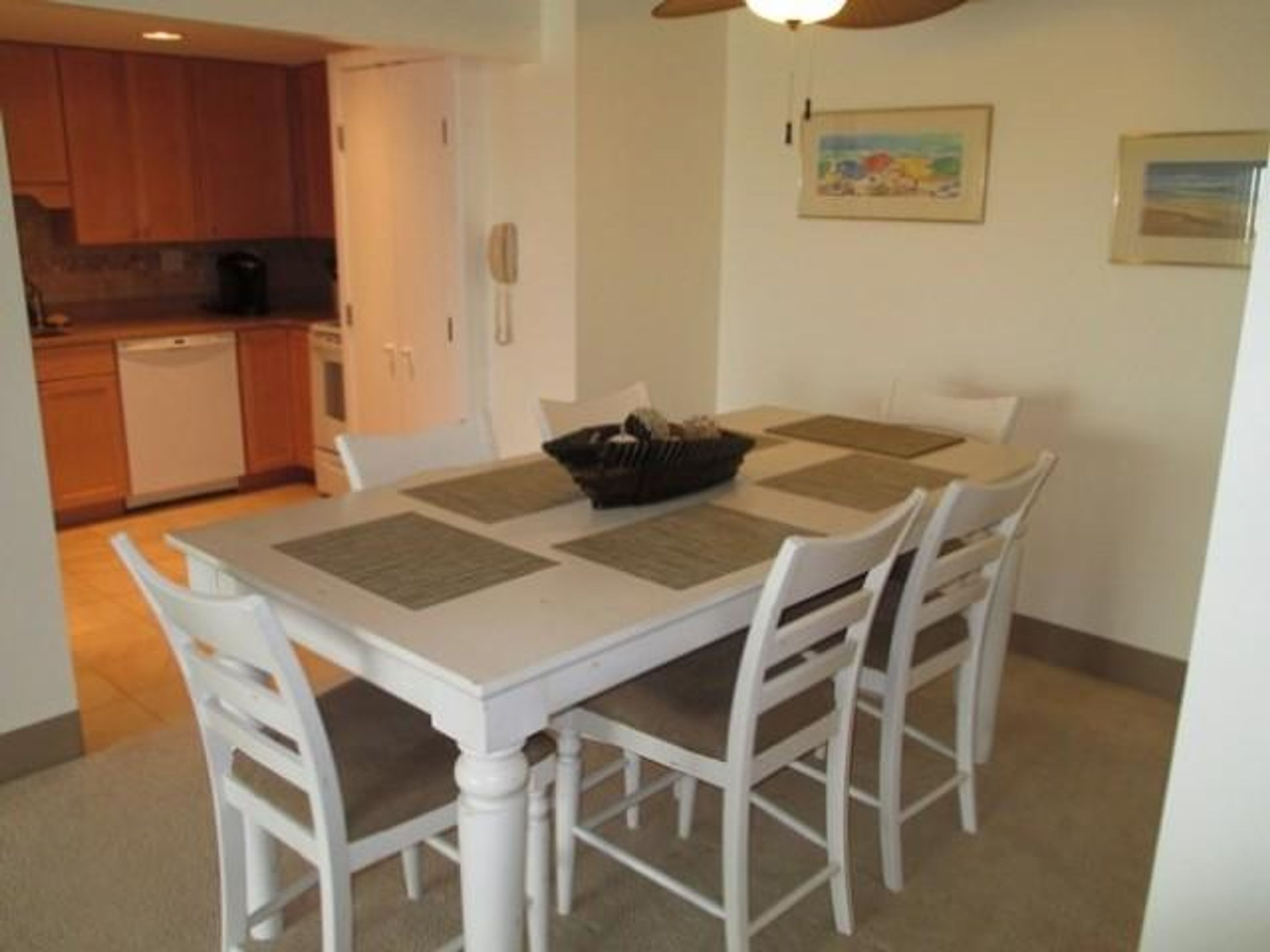 Condo, 2 Bedrooms | Private kitchen