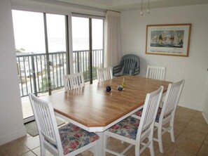 Condo, 2 Bedrooms | Private kitchen