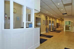 Condo, 3 Bedrooms | Interior