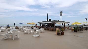 Condo, 2 chambres | Piscine | Piscine extérieure