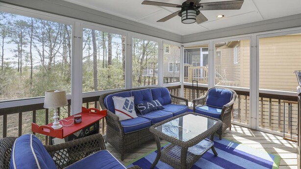 Maison, 4 chambres | Balcon