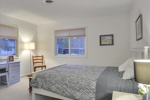 House, 4 Bedrooms | 4 bedrooms, individually decorated, individually furnished, bed sheets - Just Beachy 644 Tingle Ave by Long & Foster (Bethany Beach)