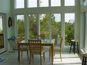 House, 5 Bedrooms | Private kitchen