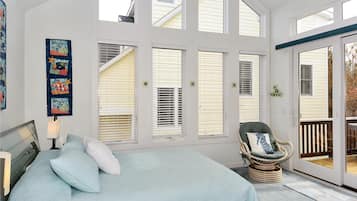 Rumah, 5 kamar tidur | 5 kamar tidur dan didekorasi berbeda-beda