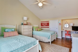 4 chambres, décoration personnalisée, ameublement personnalisé