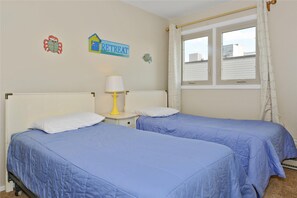 Appart'hôtel, 2 chambres | 2 chambres, décoration personnalisée, ameublement personnalisé