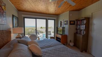 House, 4 Bedrooms | 4 bedrooms, individually decorated, individually furnished, bed sheets