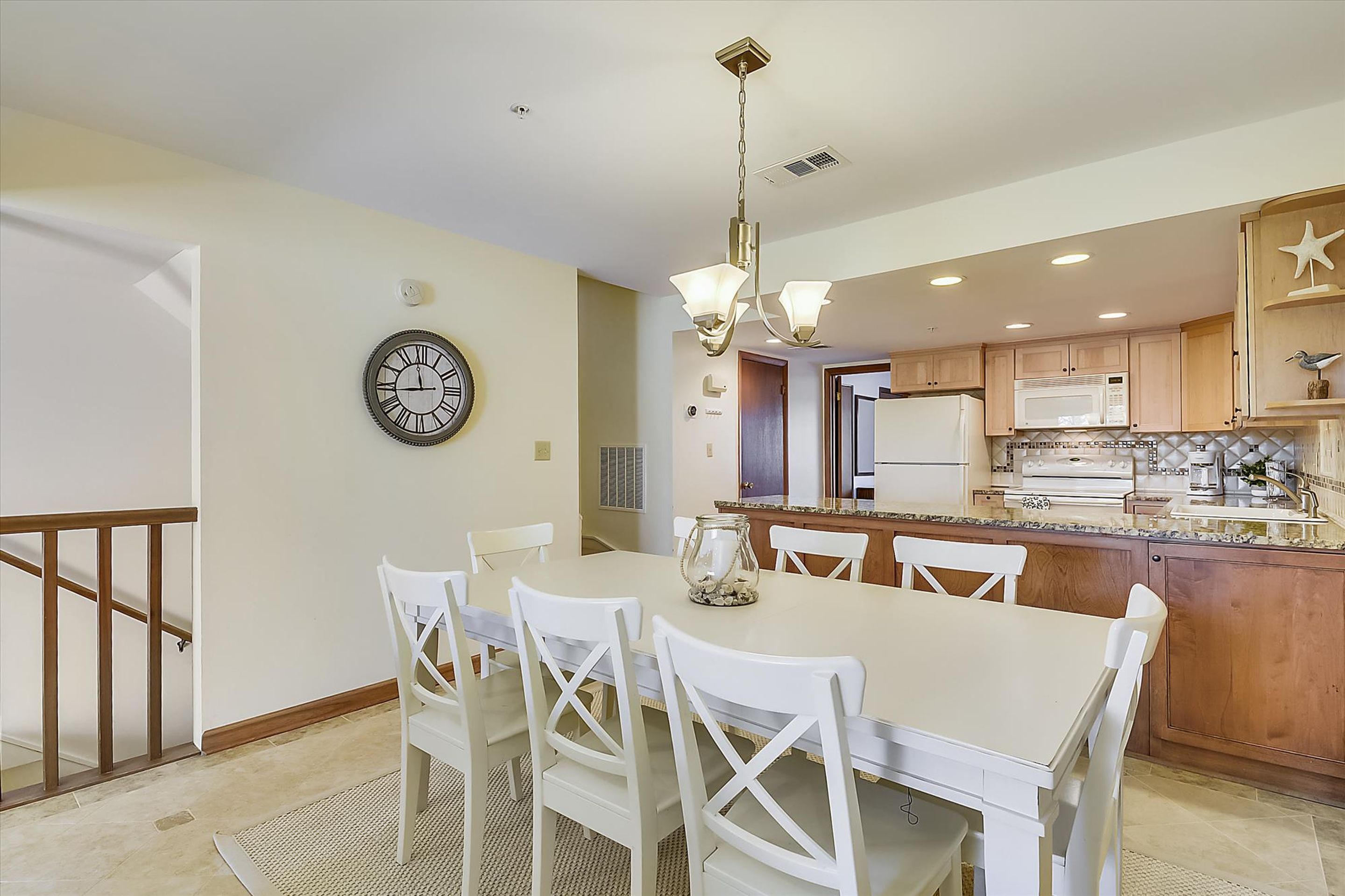 Townhome, 4 Bedrooms | Private kitchen