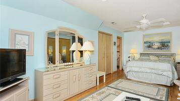 House, 4 Bedrooms | 4 bedrooms, individually decorated, individually furnished, bed sheets