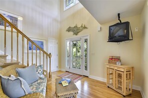 House, 5 Bedrooms | Living room - Ocean Ridge West 320 Lepointe by Long & Foster (Bethany Beach)