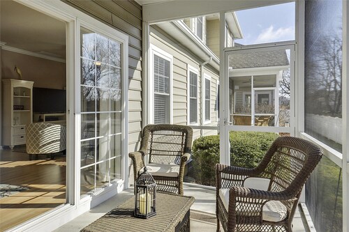 Oyster Bay Townhome 37506 Kaitlyn Drive Unit 20 by Long & Foster