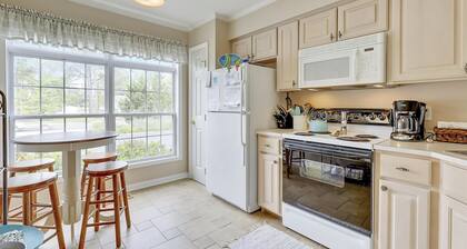 Pristina 854-a Garfield Pkwy by Long & Foster