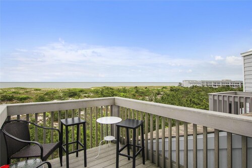 Indian Harbor Villas 10 by Long & Foster