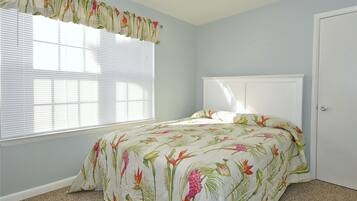 Condo, 3 Bedrooms | 3 bedrooms, individually decorated, individually furnished
