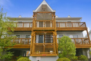 Condo, 3 habitaciones | Exterior