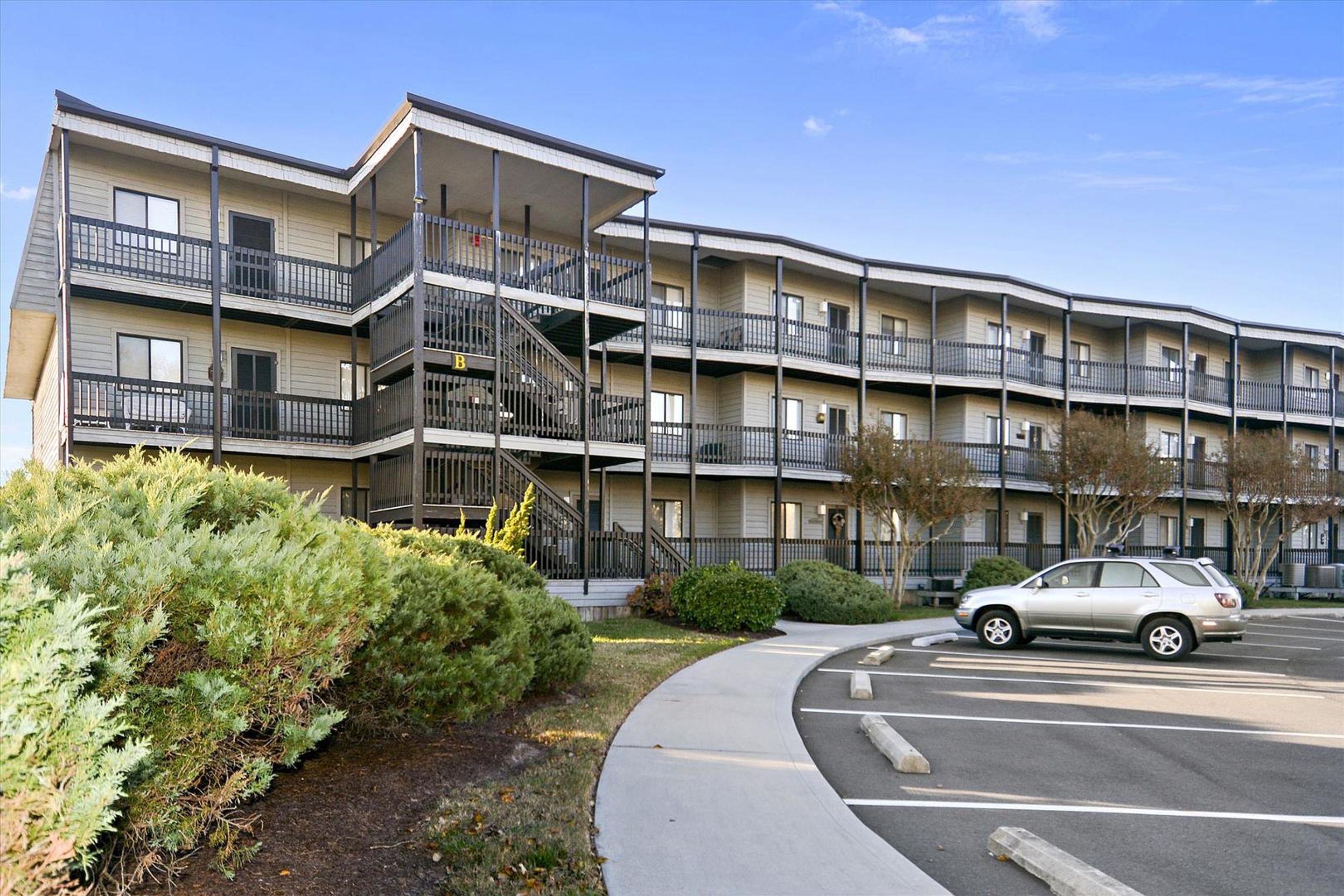 House, 5 Bedrooms | 5 bedrooms, individually decorated, individually furnished, bed sheets