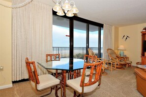 Apartment, 2 Schlafzimmer | Speisen