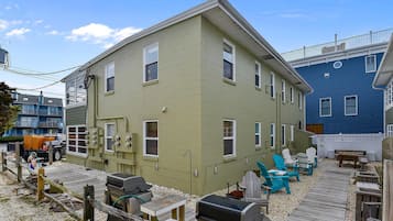 Condo, 2 Bedrooms | Exterior