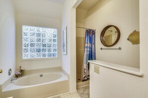 Casa, 3 habitaciones | Baño | Toallas 