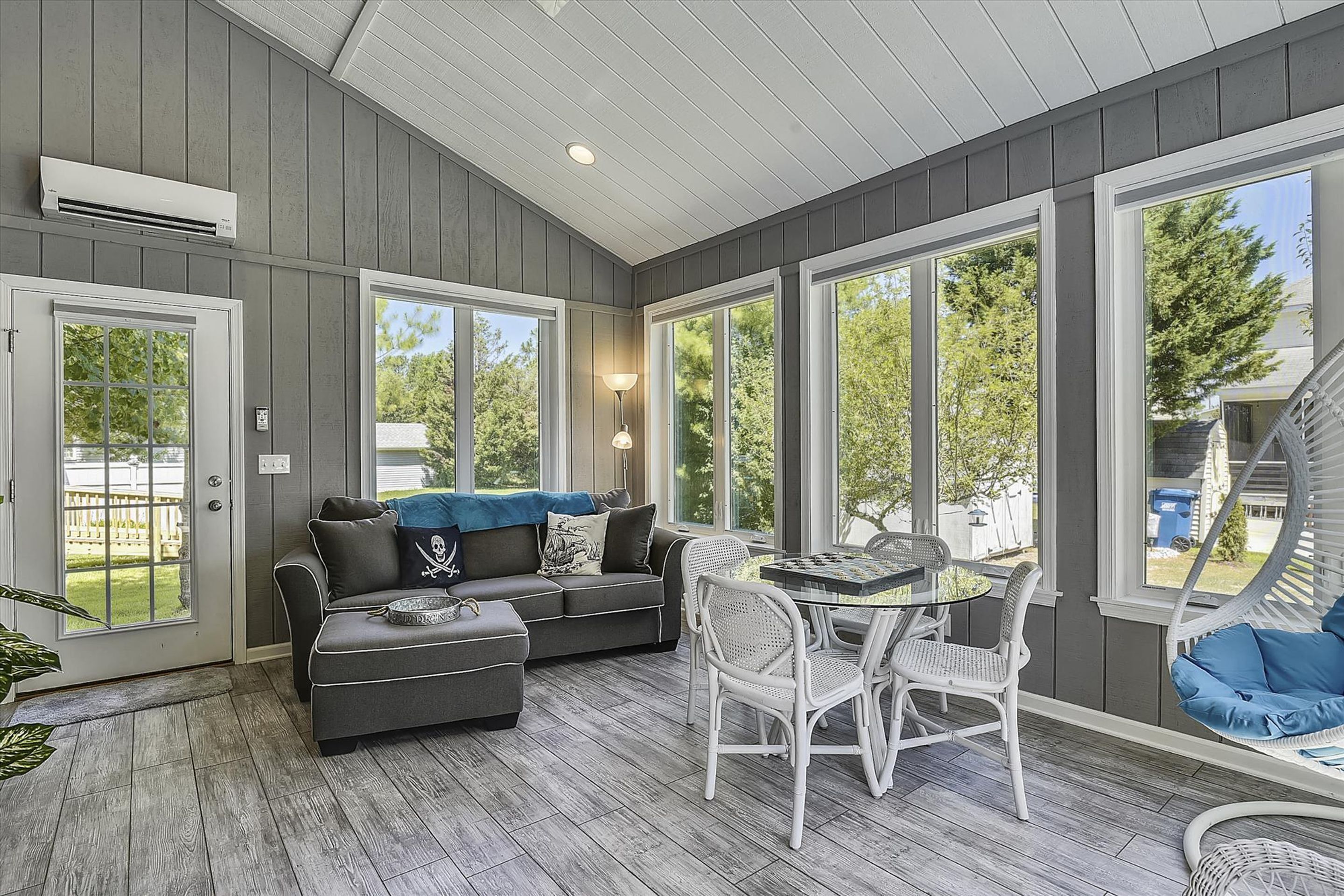 House, 3 Bedrooms | Living room