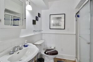 Bathroom - Serenity By The Sea Seaside Villas 2 by Long & Foster (Fenwick Island)